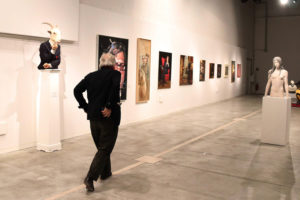 La Capra nazionale con Vittorio Sgarbi alla mostra OLTRE IL LIMITE, a cura di Sabrina Colle, presso il Centro Arti Visive Pescheria Pesaro - Fatima Messana 0
